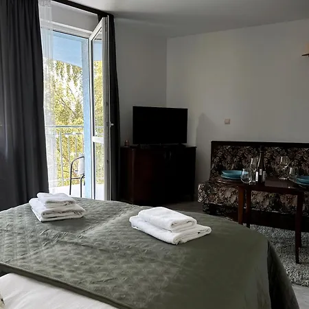 Amber 300 Metrow Od Plazy דירה