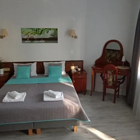 Amber 300 Metrow Od Plazy Apartment *